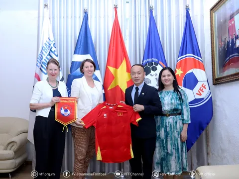 Đại sứ quán Úc và Liên đoàn Bóng đá Việt Nam tăng cường hợp tác phát triển bóng đá nữ
