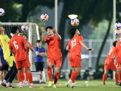 U23 Việt Nam giữ vị thế cửa trên trước thách thức từ U23 Philippines