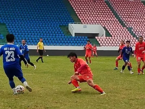 Đội tuyển nữ Việt Nam thắng sát nút câu lạc bộ Than Khoáng Sản Việt Nam