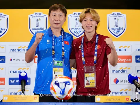 “U23 Việt Nam căng thẳng, nhưng sẽ thắng Indonesia để vô địch”
