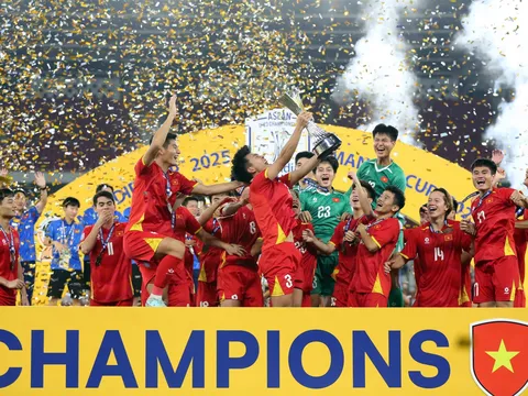 Thủ tướng Phạm Minh Chính gửi thư chúc mừng U23 Việt Nam sau chiến thắng lịch sử