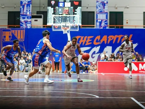 VBA 2025: Hanoi Buffaloes toàn thắng trận thứ 13