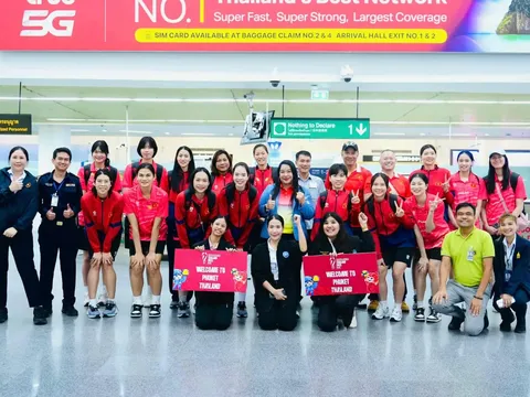 Đội tuyển bóng chuyền nữ Việt Nam có mặt tại Phuket, sẵn sàng tranh tài tại Giải vô địch Bóng chuyền nữ thế giới 2025