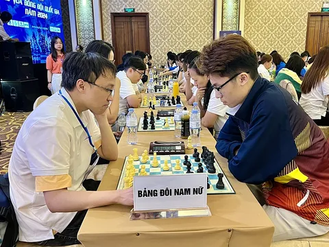 Khai mạc Giải vô địch cờ Vua xuất sắc Quốc gia 2025 tranh Cúp COOLMATE