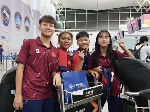 U17 nữ Việt Nam khởi động chuyến tập huấn tại Đức