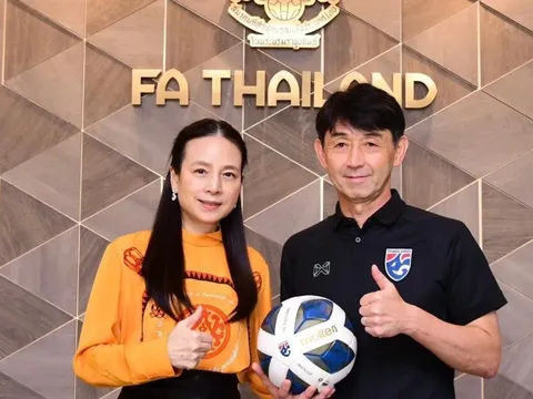 Madam Pang im lặng giữa biến cố, rồi lên tiếng xin lỗi sau khi sa thải huấn luyện viên Masatada Ishii