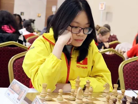 Kỳ thủ Việt Nam Nguyễn Bình Vy giành huy chương vàng đầu tiên tại Giải cờ Vua trẻ thế giới 2025