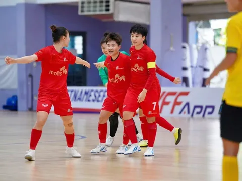 Tuyết Dung ghi bàn đầu tiên giúp Phong Phú Hà Nam cầm hòa Hà Nội