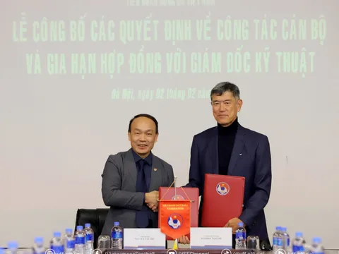 VFF gia hạn hợp đồng với Giám đốc kỹ thuật Koshida Takeshi