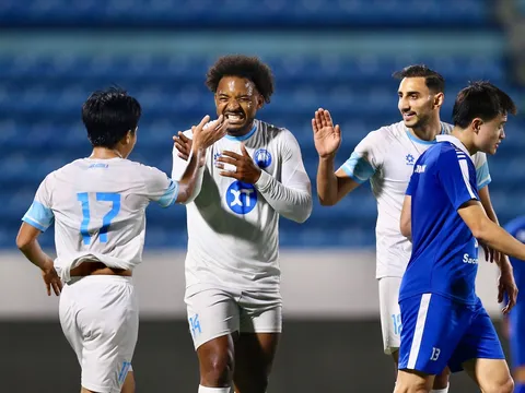 Xuân Sơn đối đầu 3 “ngôi sao nhập tịch gian lận” Malaysia