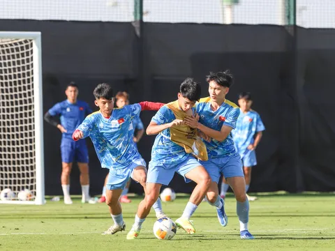 U17 Việt Nam khởi động tại Jeddah, chuẩn bị cho trận đấu với U17 Yemen