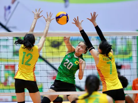 Giải Bóng chuyền nữ quốc tế VTV9 - Bình Điền 2026: Ngược dòng nghẹt thở, VTV Bình Điền Long An dắt tay Hà Nội Tasco Auto vào bán kết