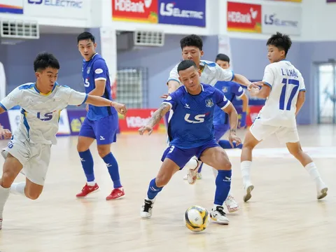 Sahako và Thái Sơn Nam TP.HCM thắng hủy diệt, cuộc đua tam mã nóng hơn bao giờ hết