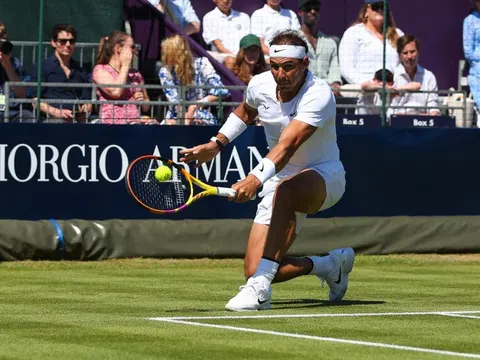 Wimbledon: Nadal, Tsitsipas đi tiếp