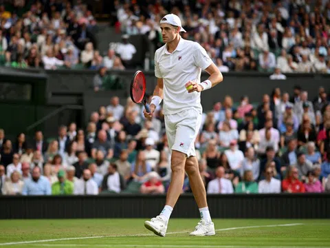 Wimbledon: Isner xác lập kỷ lục 13,748 cú ace