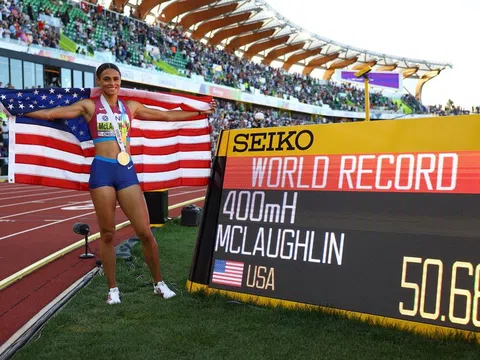 McLaughlin phá kỷ lục thế giới nội dung 400m rào