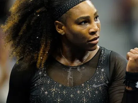 Lật lại thế cờ, Serena vào vòng 3 giải Quần vợt US Open