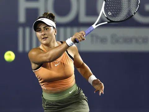 Azarenka, Andreescu tiến vào vòng 2 giải Guadalajara Open