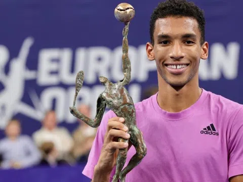 Felix Auger-Aliassime giành danh hiệu European Open 