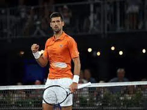 Djokovic gặp Medvedev trong trận chung kết sớm