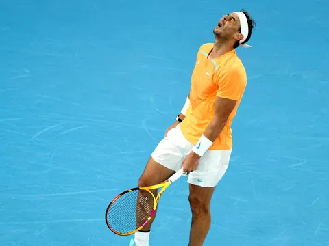 Nadal bị loại ở vòng 2 Australia Open