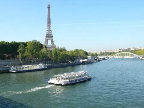 Lại một chặng bơi thử nghiệm trên sông Seine bị hủy bỏ