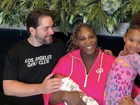 Serena Williams sinh bé gái thứ hai