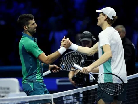 Thắng Fritz thuyết phục, Djokovic vào bán kết Australia Open lần thứ 11