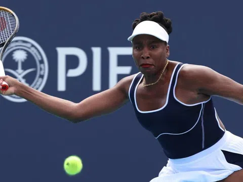 Shnaider thắng Venus Williams ở vòng mở màn Miami Open