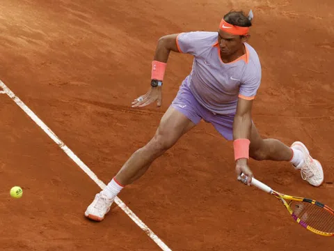 Nadal thắng dễ trận mở màn Madrid Open