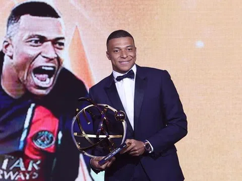 Kylian Mbappe đi vào lịch sử Ligue 1