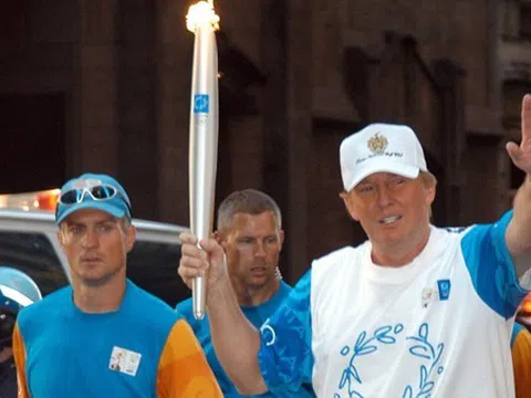 Ông Trump “xung đột” với IOC
