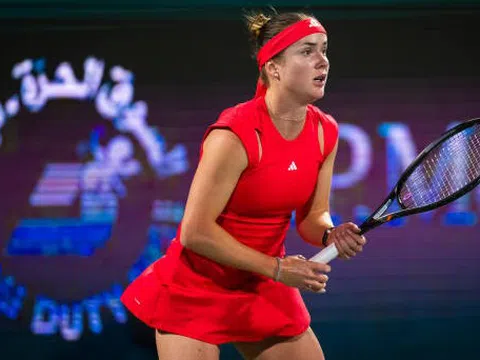 Svitolina dễ dàng vào vòng 2 Dubai Championships