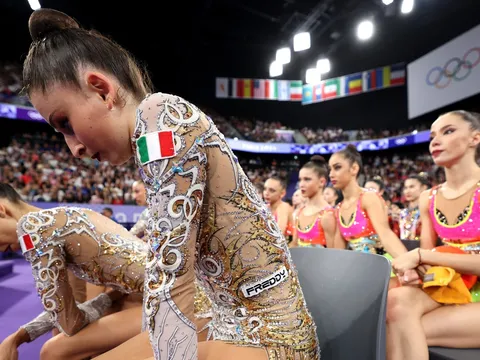 Bê bối rung chuyển Thể dục dụng cụ Italy