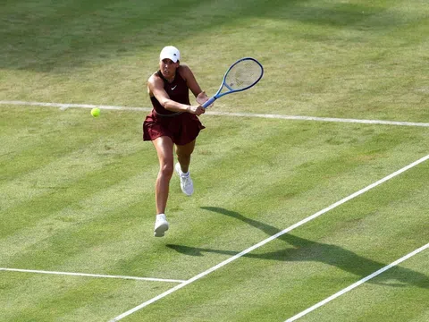 Madison Keys giành vé sớm vào tứ kết Queen's Club Championships
