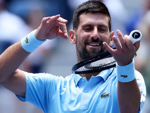US Open 2025: Djokovic vào vòng 3, Alcaraz thắng dễ