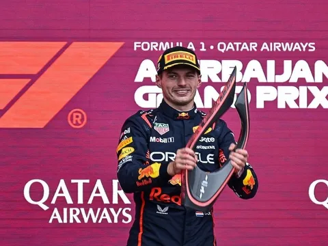 Công thức 1: Verstappen thắng kịch tính tại chặng đua Azerbaijan Grand Prix