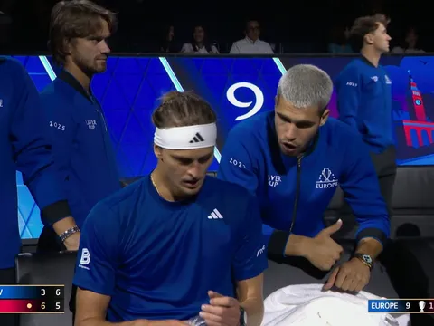 Zverev đánh mất chức vô địch Laver Cup của đội châu Âu vì không nghe Alcaraz? 