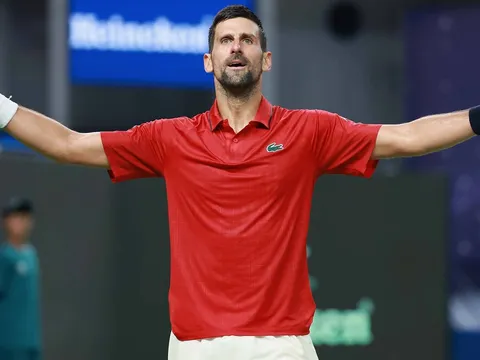 Djokovic gặp “hiện tượng” Vacherot tại bán kết Shanghai Masters