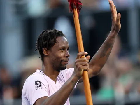 Monfils dừng bước sớm ở trận mở màn mùa giải chia tay dự kiến