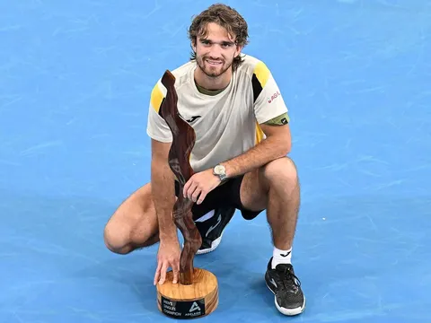 Machac vô địch Adelaide International