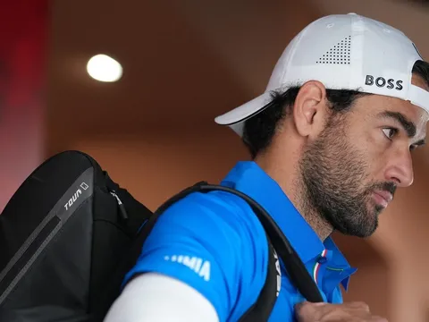 Matteo Berrettini rút khỏi Australia Open