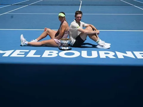 Olivia Gadecki và John Peers lập kỳ tích tại Australia Open