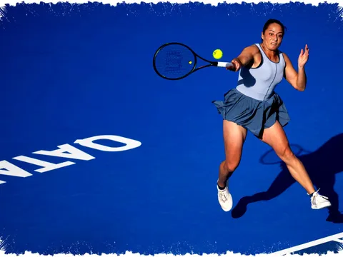 "Kẻ đóng thế" Cocciaretto quật ngã Gauff tại Doha