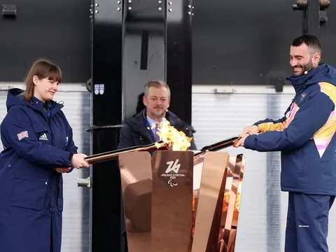 Ngọn lửa Paralympic 2026 chính thức được thắp sáng