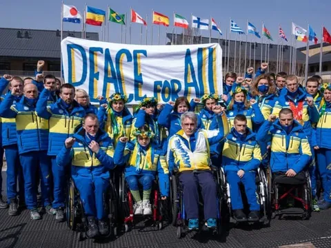 Ủy ban Paralympic Quốc tế cấm trang phục diễu hành của Ukraine 