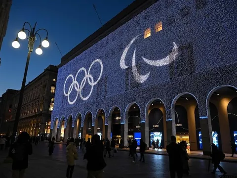 Lễ khai mạc Paralympic 2026 đối mặt với làn sóng tẩy chay và sự cố hàng không 
