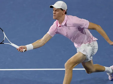 Vượt qua Djokovic, Sinner lập kỷ lục mới tại hệ thống Masters 1000