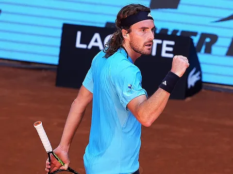 Tsitsipas lún sâu vào khủng hoảng sau trận thua sớm tại Rome Masters 2026