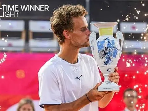 Luca Van Assche đăng quang tại Estoril